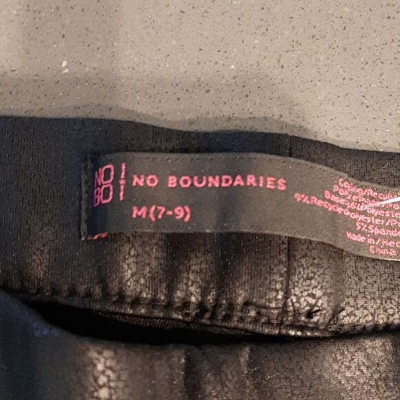 No Boundaries Black Pants NWT - Picture 4 of 9